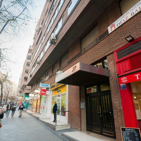 Dobo Rooms Fernando El Catolico Madrid Exterior foto