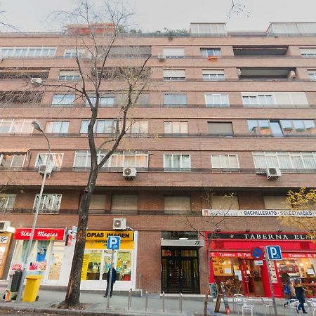 Dobo Rooms Fernando El Catolico Madrid Exterior foto